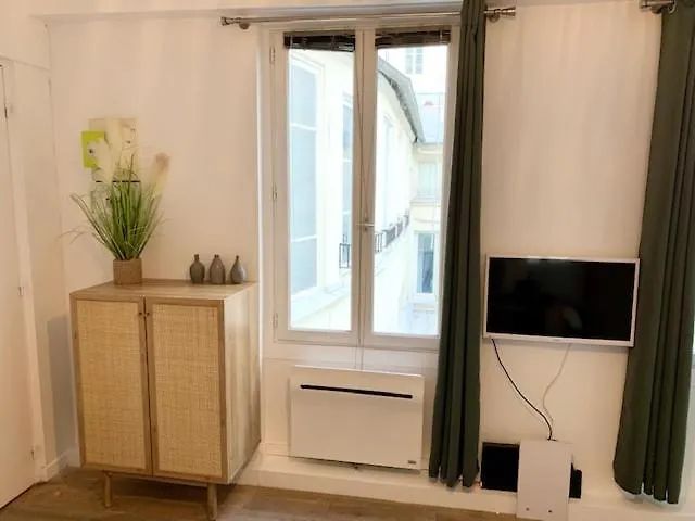 Cosy In Montorgueil Apartment